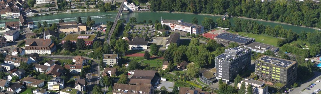 Foto von oben übers Gelände